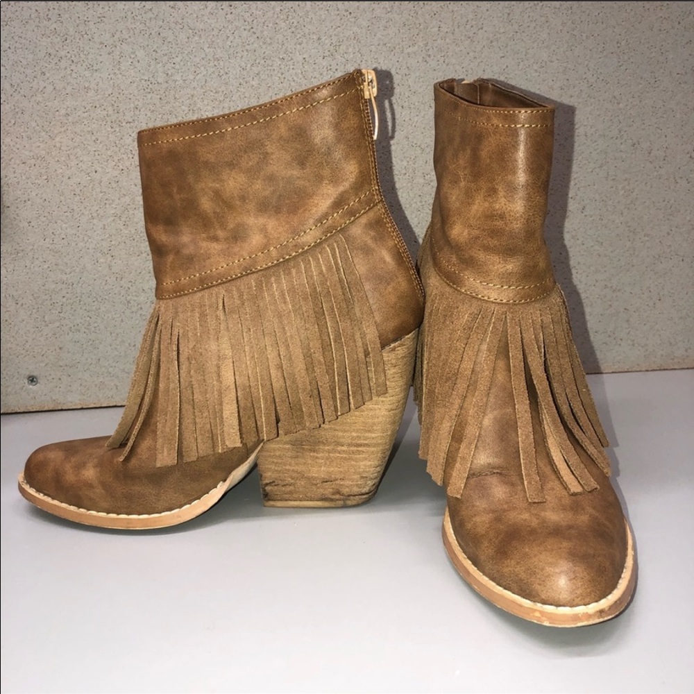 Very Volatile Fringe Booties